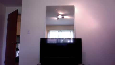 Snapshot of carl_beauchamp chatting on November 2, 2025, 6:32 pm CarlBeauXXX online show from November 2, 2025, 6:32 pm