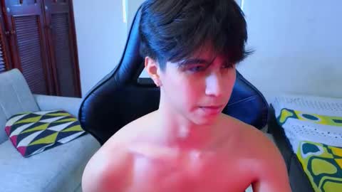 carl_dixon online show from November 7, 2025, 7:58 pm