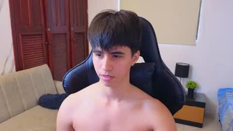 carl_dixon online show from June 15, 2026, 9:17 pm
