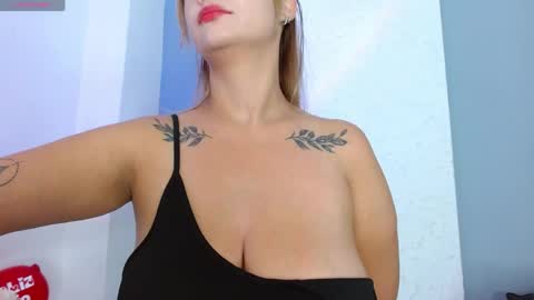 Carla online show from May 5, 2026, 11:51 am