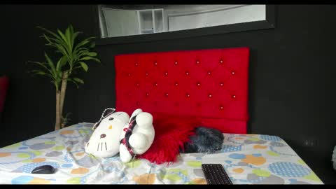 carla_madison69 online show from September 8, 2025, 5:01 pm