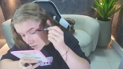 Carla  online show from October 12, 2025, 12:59 pm