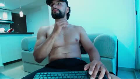 sebasfit online show from February 7, 2026, 11:08 pm