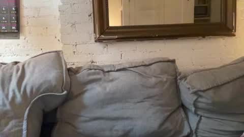 carlhung 69 hairy friends gay bi online show from February 13, 2025, 10:11 pm