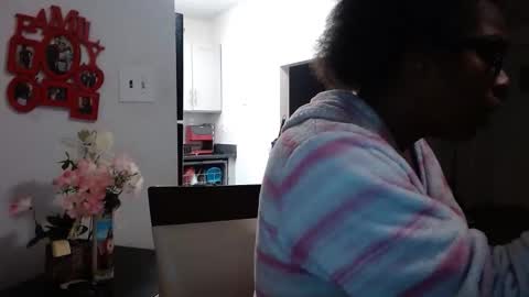 Snapshot of carliecreams chatting on February 19, 2026, 11:28 am Carlie online show from February 19, 2026, 11:28 am