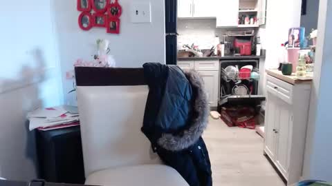 Snapshot of carliecreams chatting on March 9, 2026, 2:32 pm Carlie online show from March 9, 2026, 2:32 pm