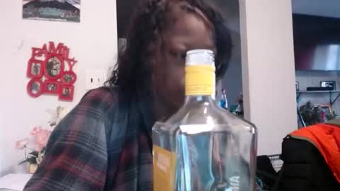 Snapshot of carliecreams chatting on March 29, 2026, 11:21 am Carlie online show from March 29, 2026, 11:21 am