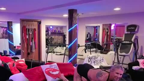 Carlie Vixen online show from October 3, 2025, 8:28 pm