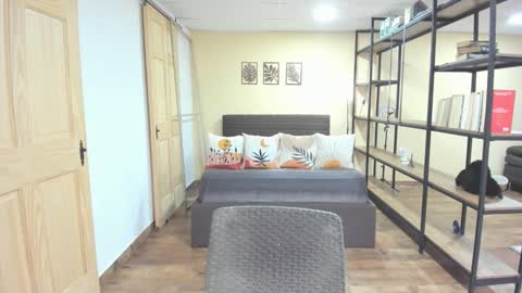 Snapshot of carlin1511 chatting on February 26, 2026, 7:46 pm carlin1511 online show from February 26, 2026, 7:46 pm