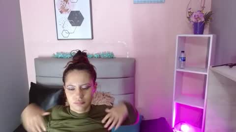 carlitasmirtrs707 online show from March 30, 2026, 3:40 am