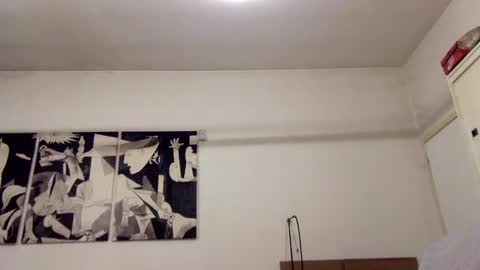 Snapshot of carlos037tm chatting on January 1, 2025, 10:24 pm Carlos online show from January 1, 2025, 10:24 pm