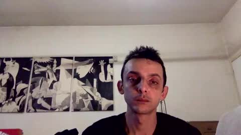 Snapshot of carlos037tm chatting on January 31, 2025, 9:37 pm Carlos online show from January 31, 2025, 9:37 pm