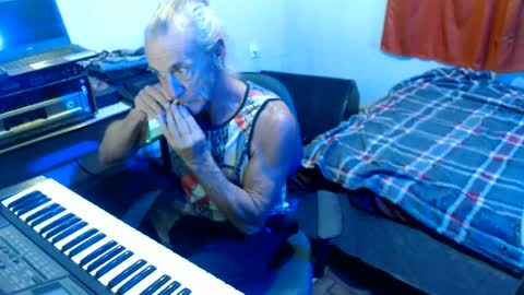 carlos online show from June 23, 2026, 2:31 am
