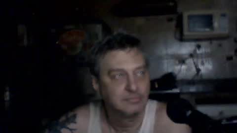 carlos712009 online show from February 8, 2026, 8:07 am