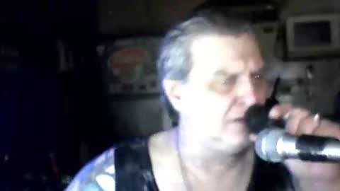 carlos712009 online show from June 5, 2026, 6:52 am