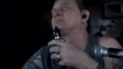 carlos712009 online show from June 9, 2026, 4:24 am