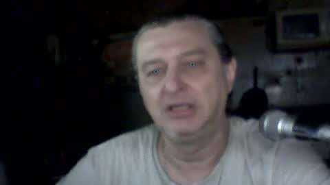 carlos712009 online show from July 20, 2026, 7:00 am