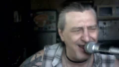 carlos712009 online show from August 7, 2026, 7:10 am