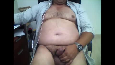 Snapshot of carlos8711 chatting on September 28, 2025, 9:47 am carlos8711 online show from September 28, 2025, 9:47 am