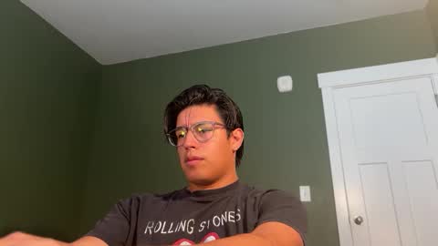 carlos online show from November 11, 2025, 4:51 pm