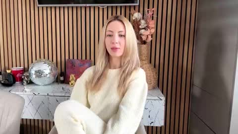 Aurora online show from February 16, 2026, 9:05 am