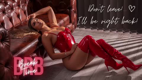 Snapshot of carlotta_ricci chatting on January 9, 2025, 5:34 am Carla Carla I am sensual goddes and i was born for loveworshipping and enjoyment. online show from January 9, 2025, 5:34 am
