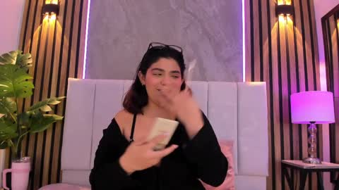 Carlotta Velour online show from March 27, 2026, 3:34 am