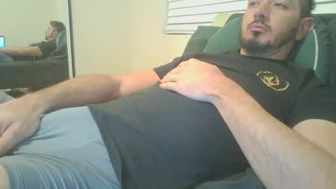 Snapshot of carloxxx24 chatting on January 6, 2025, 3:53 am DBX online show from January 6, 2025, 3:53 am