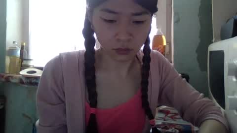 CarlyJoy online show from February 9, 2025, 9:37 am