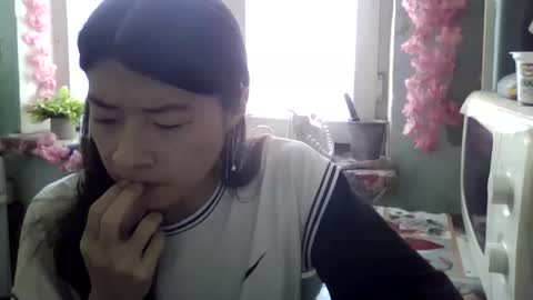 CarlyJoy online show from October 10, 2025, 8:35 am