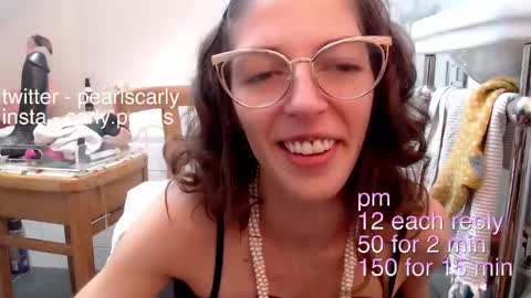 Carly Pearls online show from December 22, 2024, 11:11 am