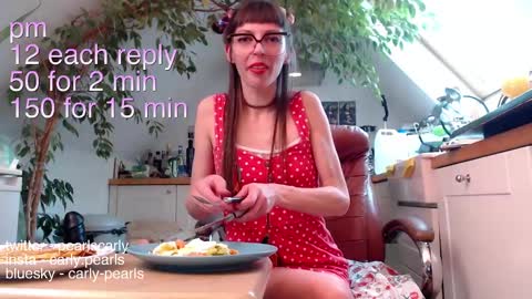 Carly Pearls online show from February 9, 2025, 10:53 am