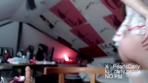 Carly Pearls online show from January 19, 2026, 3:32 am