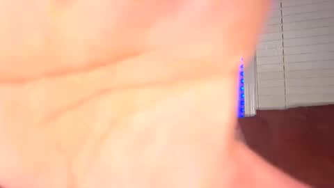 Carmen Savage online show from December 18, 2025, 2:28 am