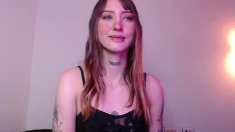 carmennrusso online show from March 12, 2026, 1:23 am