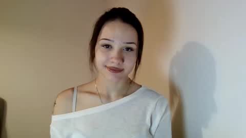 CarmenxAmore online show from February 1, 2026, 9:13 pm