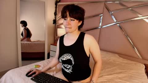 carmilla online show from February 6, 2026, 10:13 pm