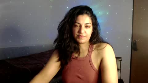 CarminCe online show from November 8, 2025, 3:23 pm