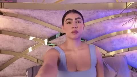 caro_giraldo_ online show from May 8, 2026, 11:59 am
