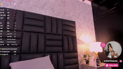 Snapshot of caro_martinezz chatting on December 3, 2024, 10:28 am    online show from December 3, 2024, 10:28 am