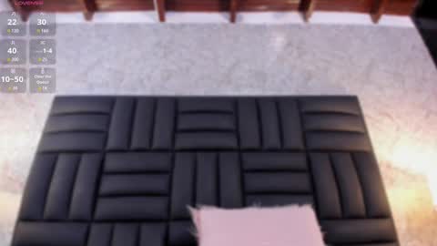 Snapshot of caro_martinezz chatting on February 20, 2025, 7:23 am    online show from February 20, 2025, 7:23 am