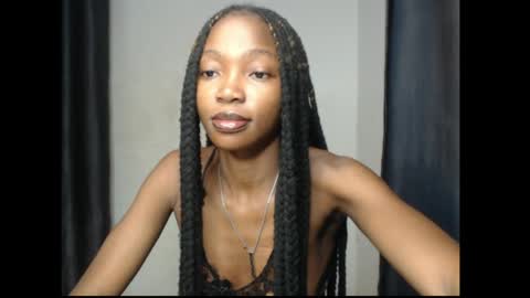 caroline online show from April 6, 2026, 3:37 am