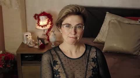 CaroJhones online show from January 10, 2025, 1:52 pm