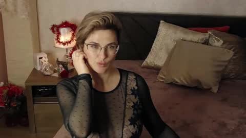 CaroJhones online show from January 10, 2025, 6:17 pm
