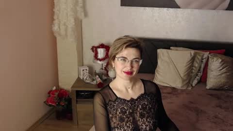 CaroJhones online show from January 17, 2025, 5:32 am