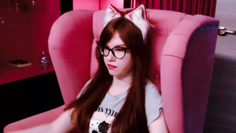 Snapshot of carol_carmen chatting on December 1, 2024, 4:29 pm Carol online show from December 1, 2024, 4:29 pm