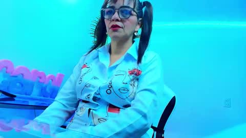 CAROL online show from October 1, 2025, 10:43 am