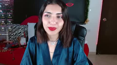 Caroline online show from December 5, 2024, 5:28 pm
