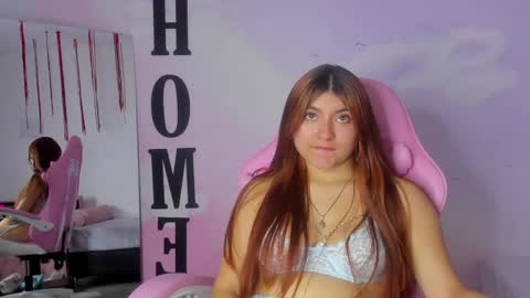 carolay759687 online show from March 3, 2025, 7:43 am