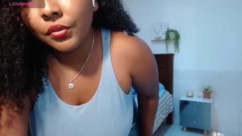 Snapshot of caroldelatorre chatting on October 1, 2025, 10:16 pm Carol de la torre online show from October 1, 2025, 10:16 pm